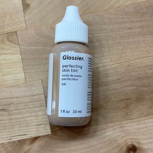Glossier G8 Skin Tint